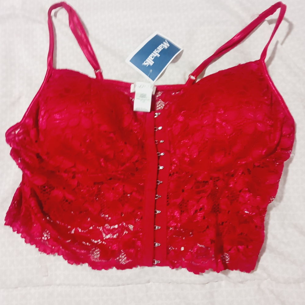 Missguided Red Lace Bra with Scalloped Edges